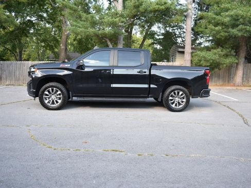 Used 2021 Chevrolet Silverado 1500 RST AWD/4WD image 3