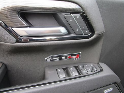 New 2026 GMC Sierra 1500 AT4 w/ AT4 Premium Package AWD/4WD image 36