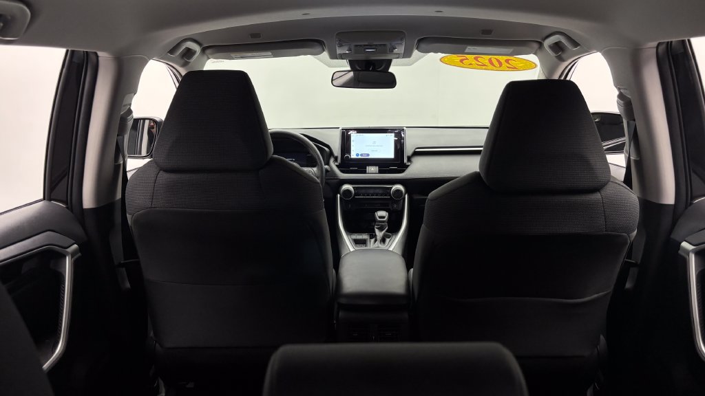 Certified 2025 Toyota RAV4 LE FWD image 34