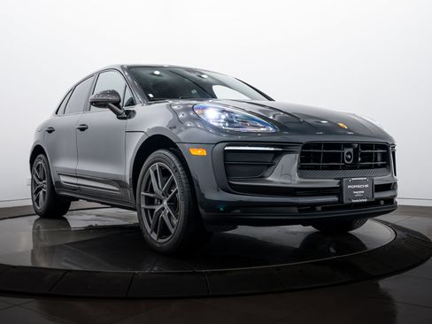 Certified 2026 Porsche Macan Turbo image 9
