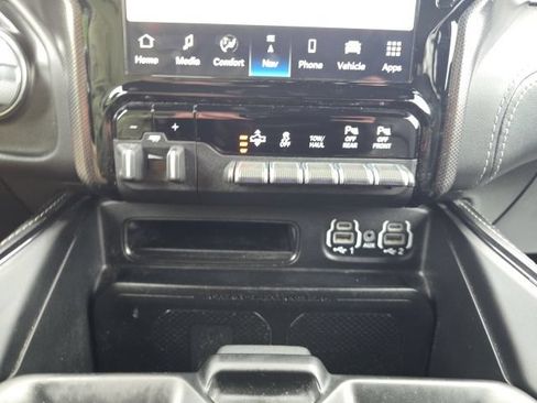 Used 2022 RAM 1500 Limited w/ Body-Colour Bumper Group AWD/4WD image 25