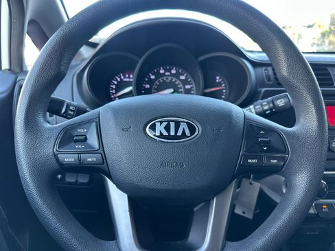 Used 2013 Kia Rio LX w/ PWR Pkg image 19