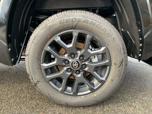 New 2026 Toyota Tundra Platinum image 7