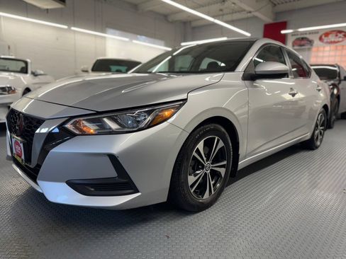 Used 2022 Nissan Sentra SV w/ Trunk Package image 1