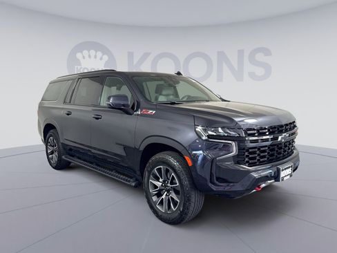 Used 2024 Chevrolet Suburban Z71 w/ Off-Road Capability Package AWD/4WD image 10