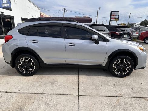 Used 2013 Subaru Crosstrek 2.0i Limited AWD/4WD image 4