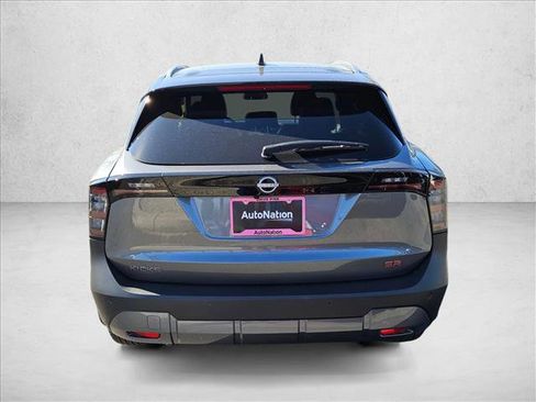 New 2026 Nissan Kicks SR image 7