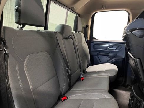 Used 2019 RAM 1500 Big Horn AWD/4WD image 13