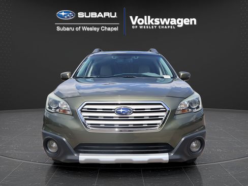 Used 2016 Subaru Outback 3.6R Limited AWD/4WD image 2