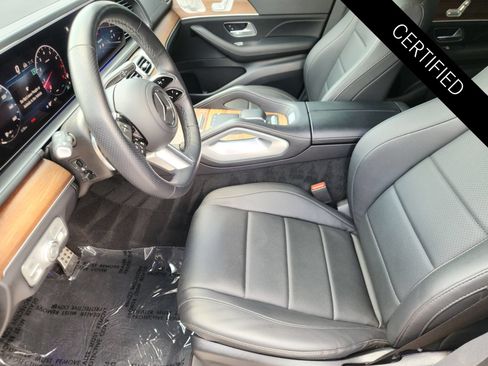 Certified 2025 Mercedes-Benz GLS 450 4MATIC image 14
