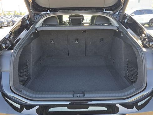 New 2025 Audi A6 e-tron Ultra image 16