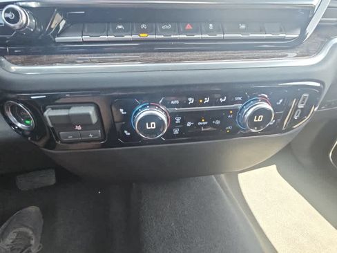 Used 2026 GMC Sierra 1500 Elevation AWD/4WD image 17