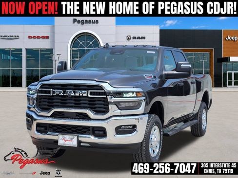 New 2026 RAM 2500 Tradesman AWD/4WD image 2