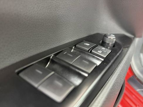 Certified 2025 Toyota Camry SE image 14