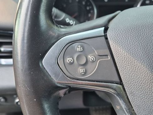 Used 2020 Chevrolet Traverse LT AWD/4WD image 15