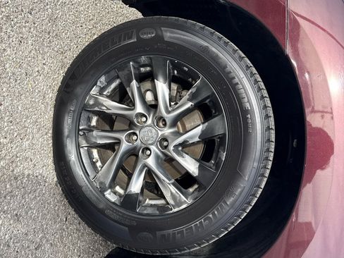 Used 2013 INFINITI JX35 AWD w/ Premium Pkg image 33