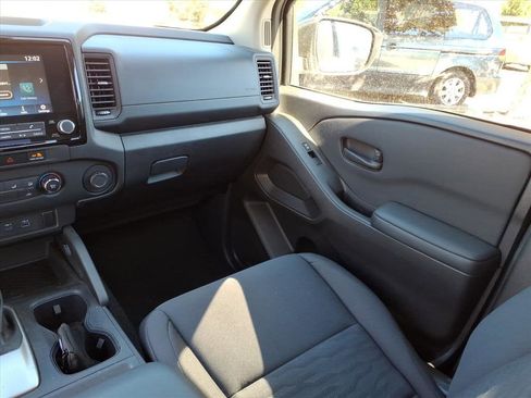 Used 2024 Nissan Frontier S w/ S Utility Package image 6