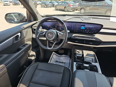 Used 2025 Buick Enclave Sport Touring w/ Super Cruise Package FWD image 28