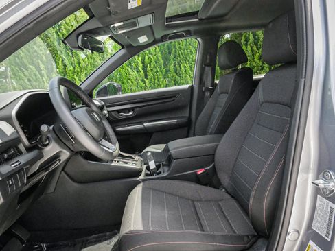 Used 2024 Honda CR-V Sport image 16