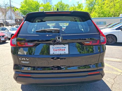 Used 2024 Honda CR-V LX image 8