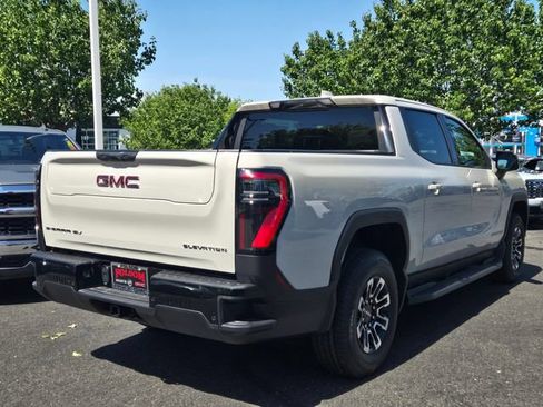 New 2026 GMC Sierra EV Elevation AWD/4WD image 4
