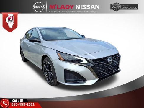 New 2025 Nissan Altima 2.5 SR image 1