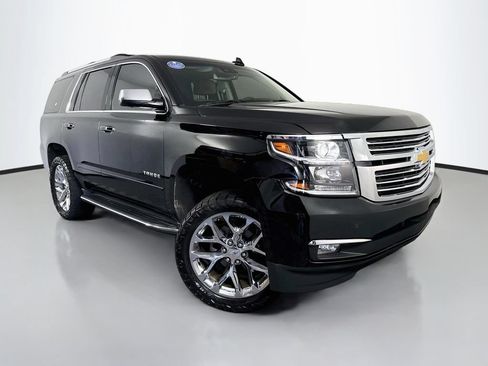 Used 2018 Chevrolet Tahoe Premier AWD/4WD image 3