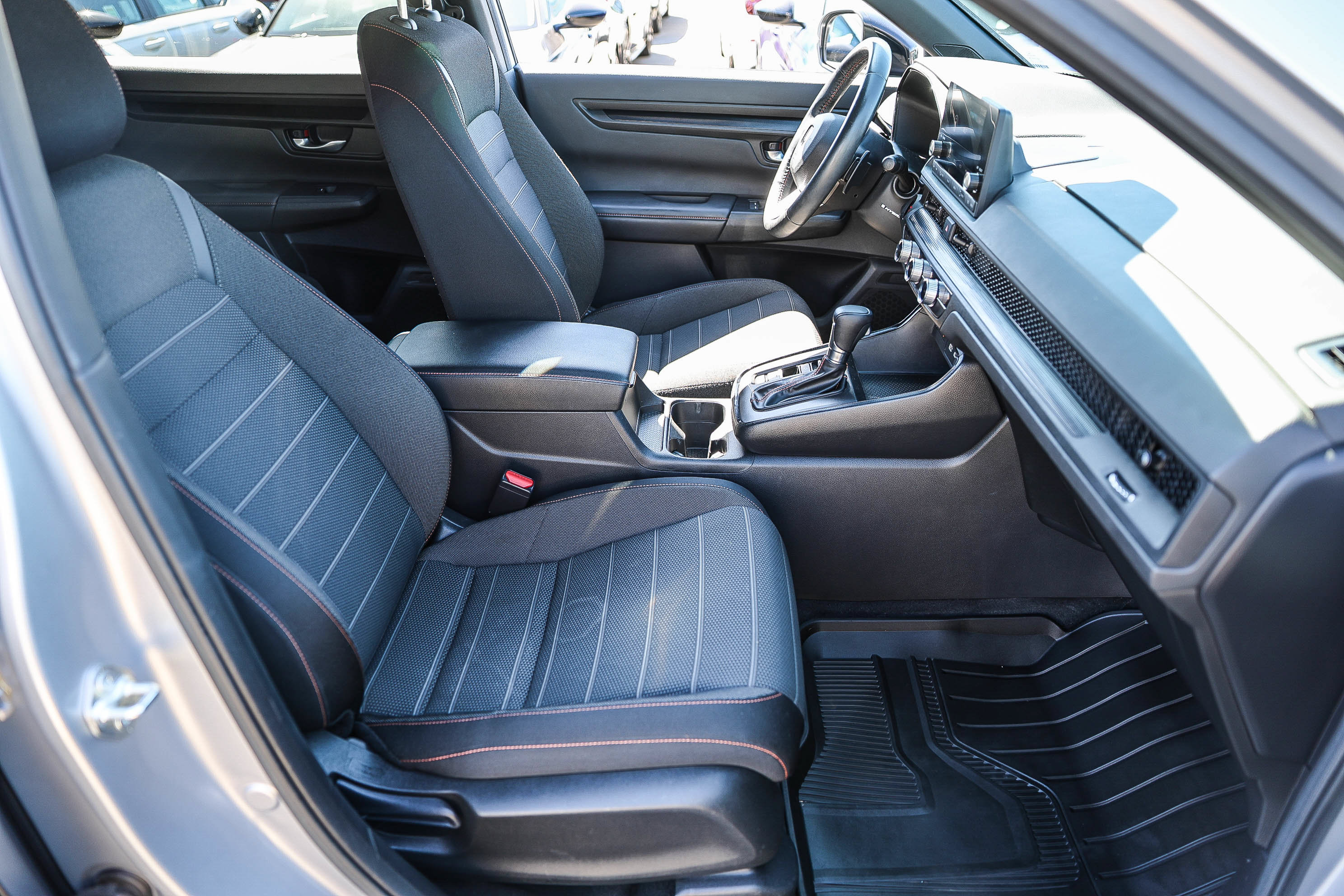 Used 2023 Honda CR-V Sport image 9