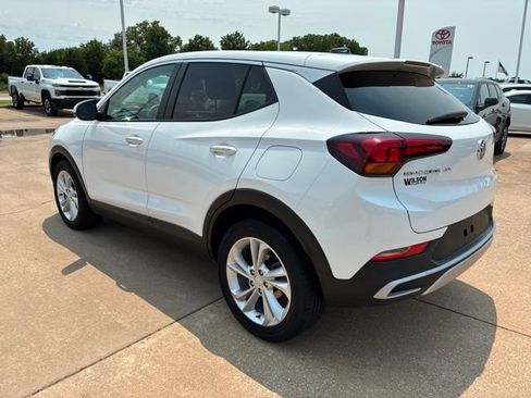 Used 2023 Buick Encore GX Preferred w/ Cold Weather Comfort Package FWD image 10