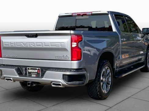 Used 2023 Chevrolet Silverado 1500 High Country w/ Z71 Off-Road Package AWD/4WD image 13