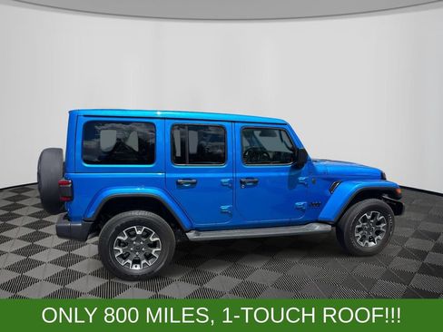 Used 2026 Jeep Wrangler Unlimited Sahara AWD/4WD image 3