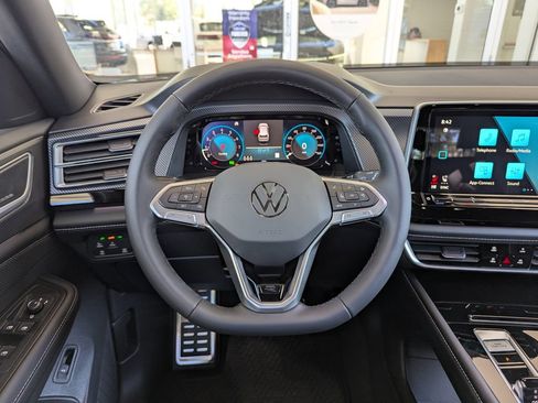 New 2026 Volkswagen Atlas Cross Sport SEL Premium R-Line AWD/4WD image 17