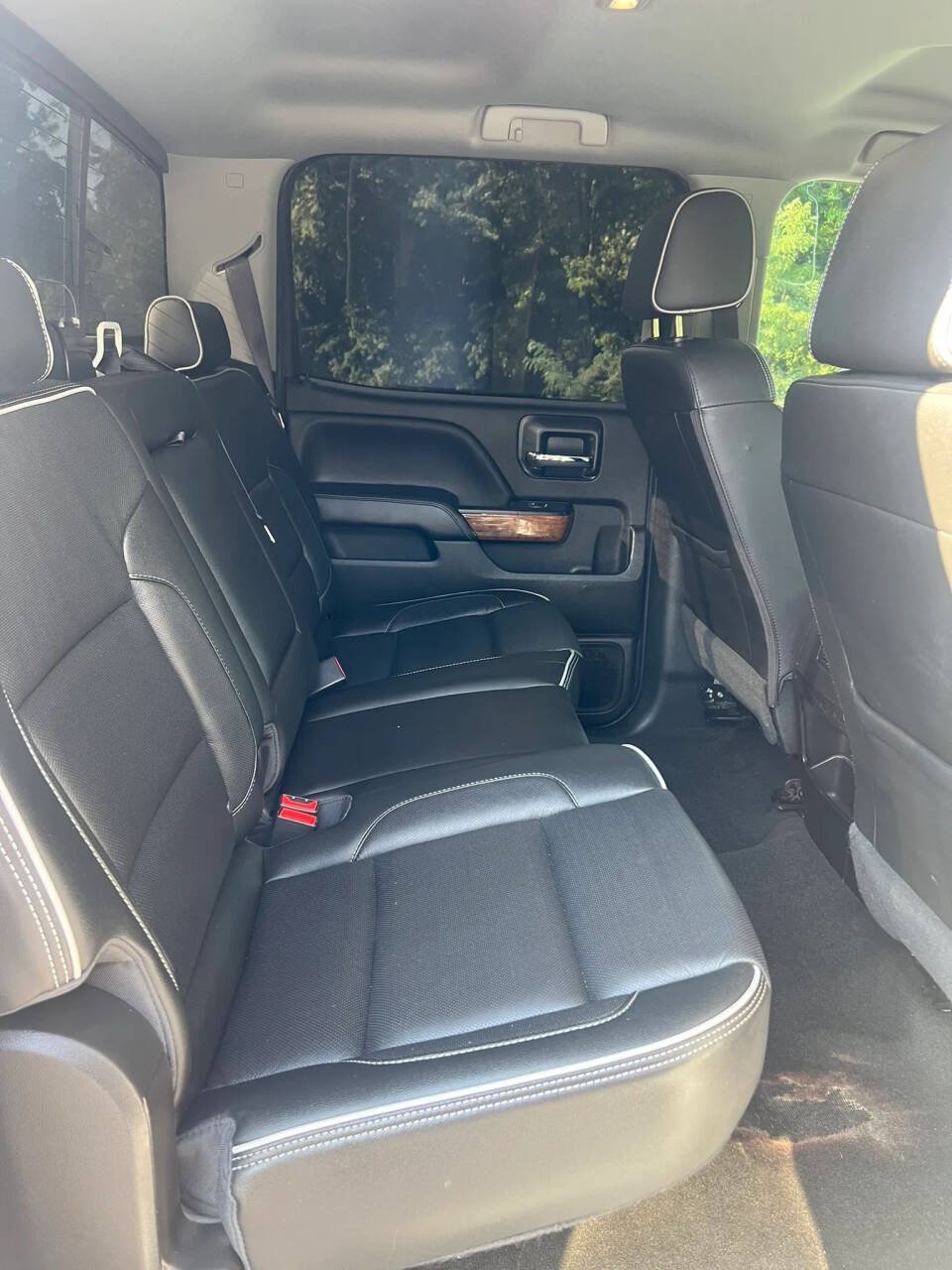 Used 2017 Chevrolet Silverado 2500 High Country w/ Duramax Plus Package AWD/4WD image 24