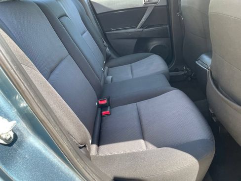 Used 2010 MAZDA MAZDA3 i Sport FWD image 19