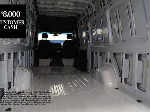 New 2025 Mercedes-Benz Sprinter 2500 image 16