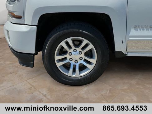 Used 2016 Chevrolet Silverado 1500 LT w/ All Star Edition AWD/4WD image 9