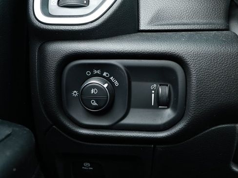 Used 2023 RAM 1500 Big Horn RWD image 15