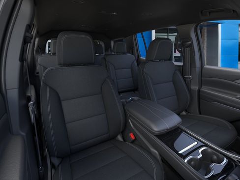 New 2026 Chevrolet Traverse LT w/ Driver Confidence Package image 40