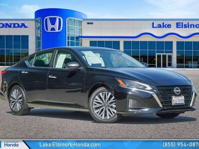 Used 2024 Nissan Altima 2.5 SV