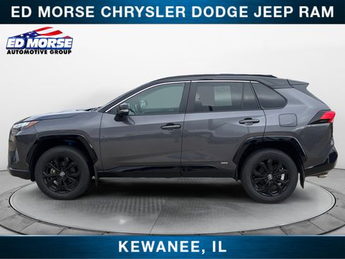 Used 2022 Toyota RAV4 XSE w/ XSE Grade Weather Package AWD/4WD image 2