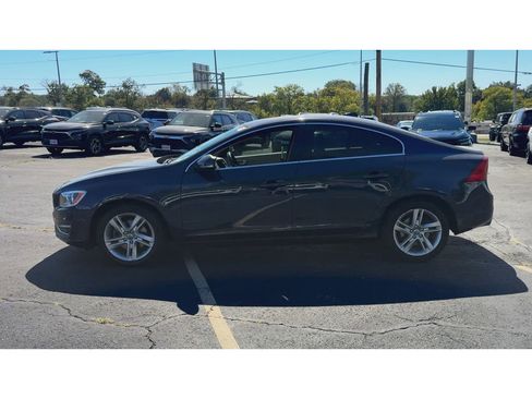 Used 2015 Volvo S60 T5 Premier image 5