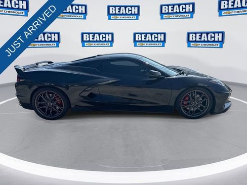 Used 2023 Chevrolet Corvette Stingray Premium Conv w/ Z51 Performance Package image 9