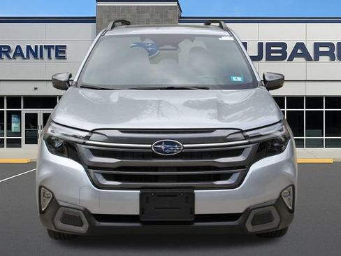 Certified 2025 Subaru Forester Limited AWD/4WD image 5