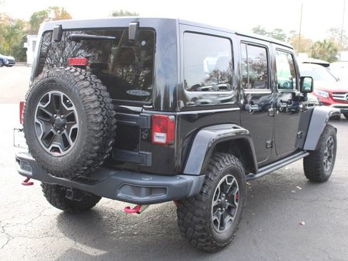 Used 2016 Jeep Wrangler Unlimited Rubicon image 8