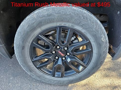 Used 2022 GMC Sierra 1500 Elevation w/ X31 Off-Road Package AWD/4WD image 9
