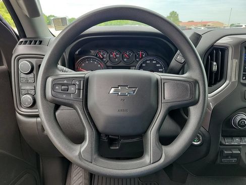 Used 2023 Chevrolet Silverado 1500 Custom w/ Rally Edition AWD/4WD image 19