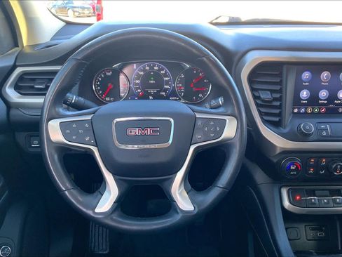 Used 2021 GMC Acadia Denali w/ Denali Technology Package image 5