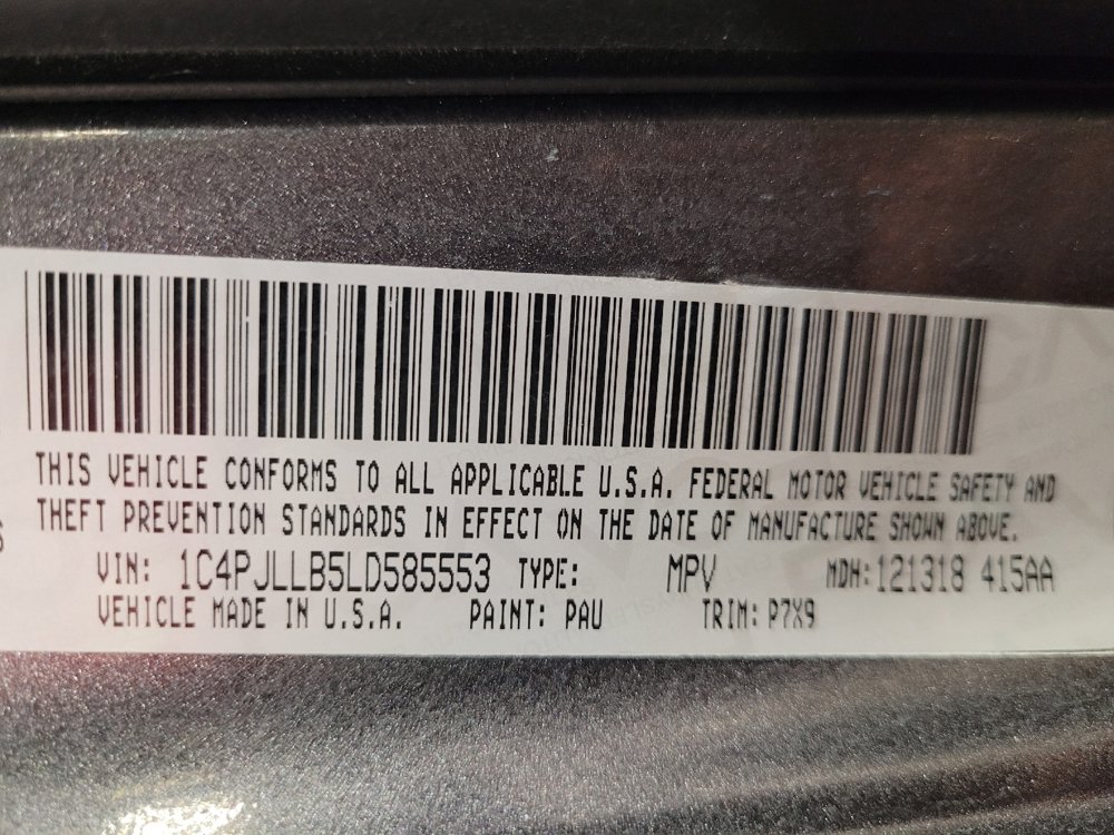 Used 2020 Jeep Cherokee Latitude Plus FWD image 33