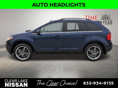 Used 2012 Ford Edge Limited w/ Driver Entry Pkg image 4