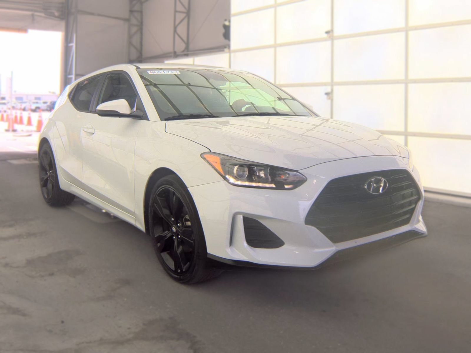 Used 2020 Hyundai Veloster 2.0 FWD image 4